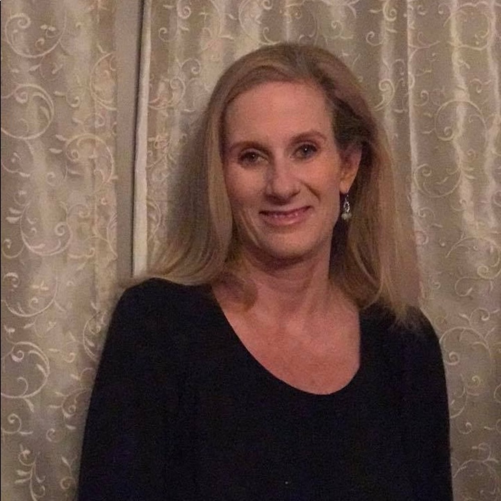 Meet your Posher, Gina